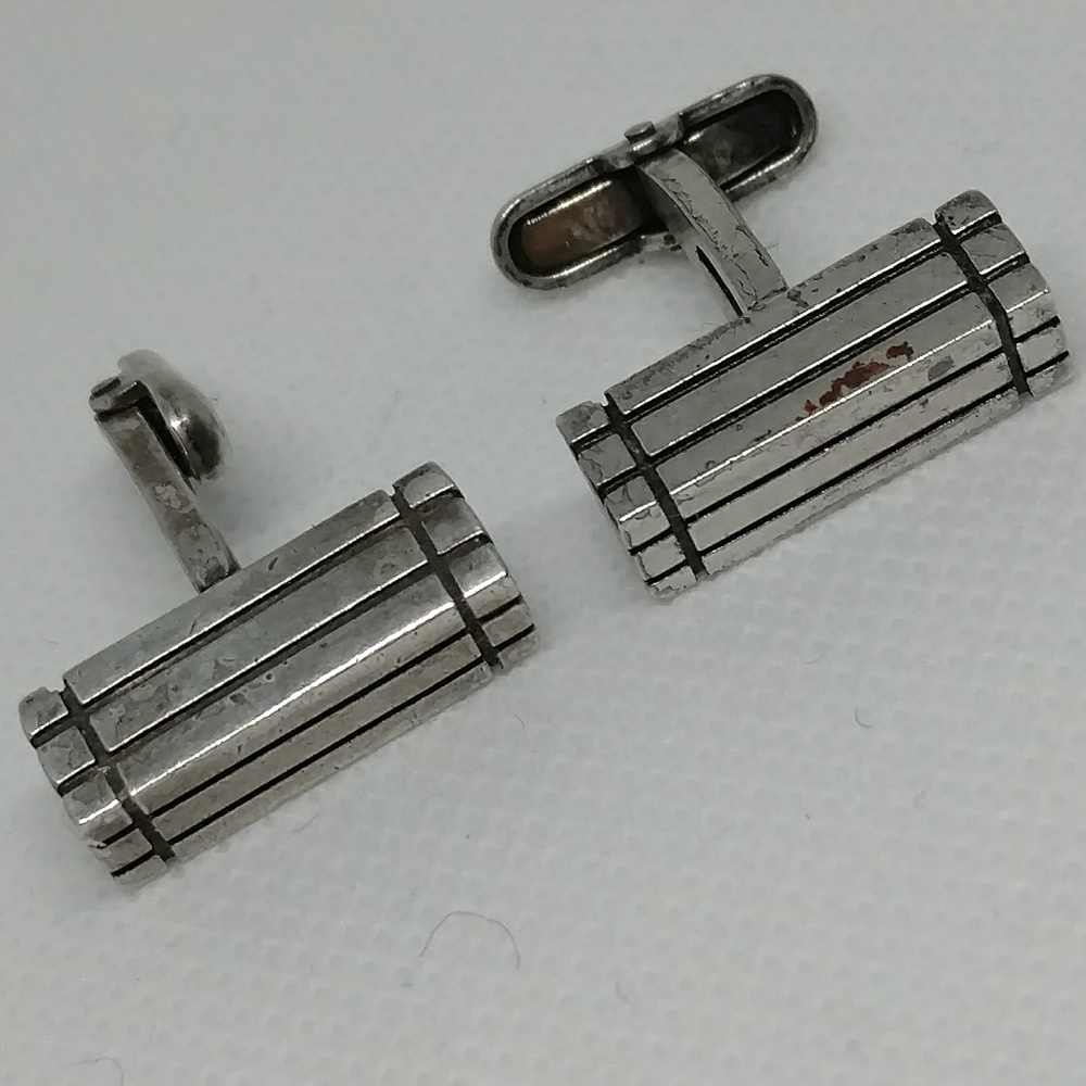Kenneth Cole silver tone cufflinks